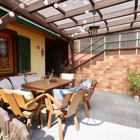 Διαμέρισμα Dani's Ferienwohnung *